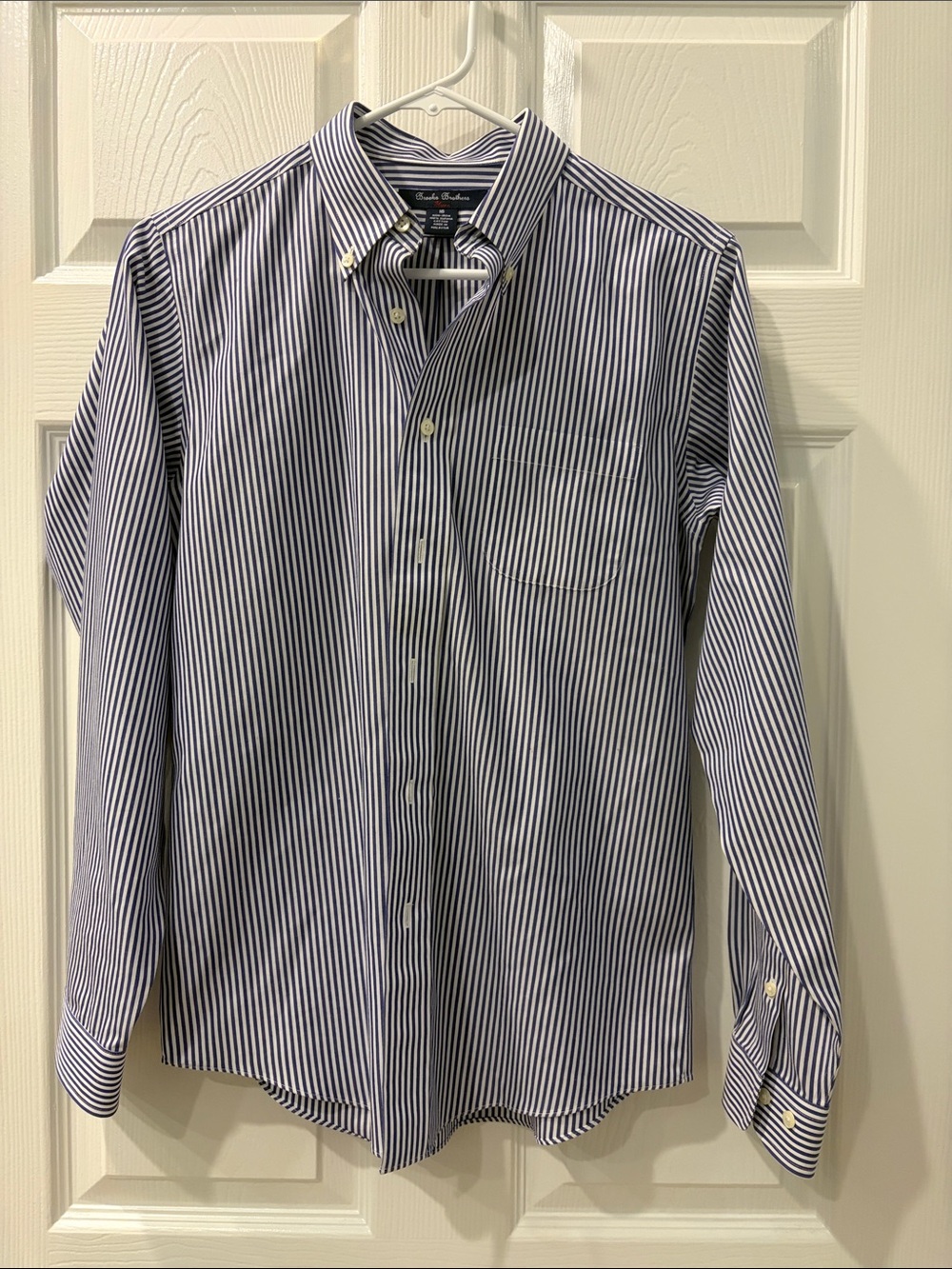 Brooks Brothers Size 16 Blue and White Striped Button-Down Dress Shirt Non-Iron